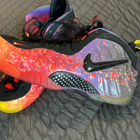 Nike Foamposite area 72 Asteroid Sneakers